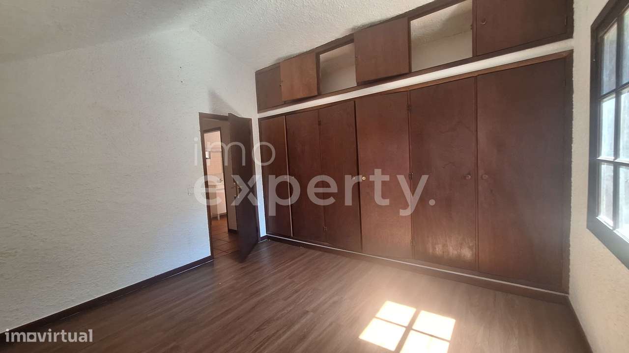 Moradia T2 remodelada na Ribeirinha, Camacha-26