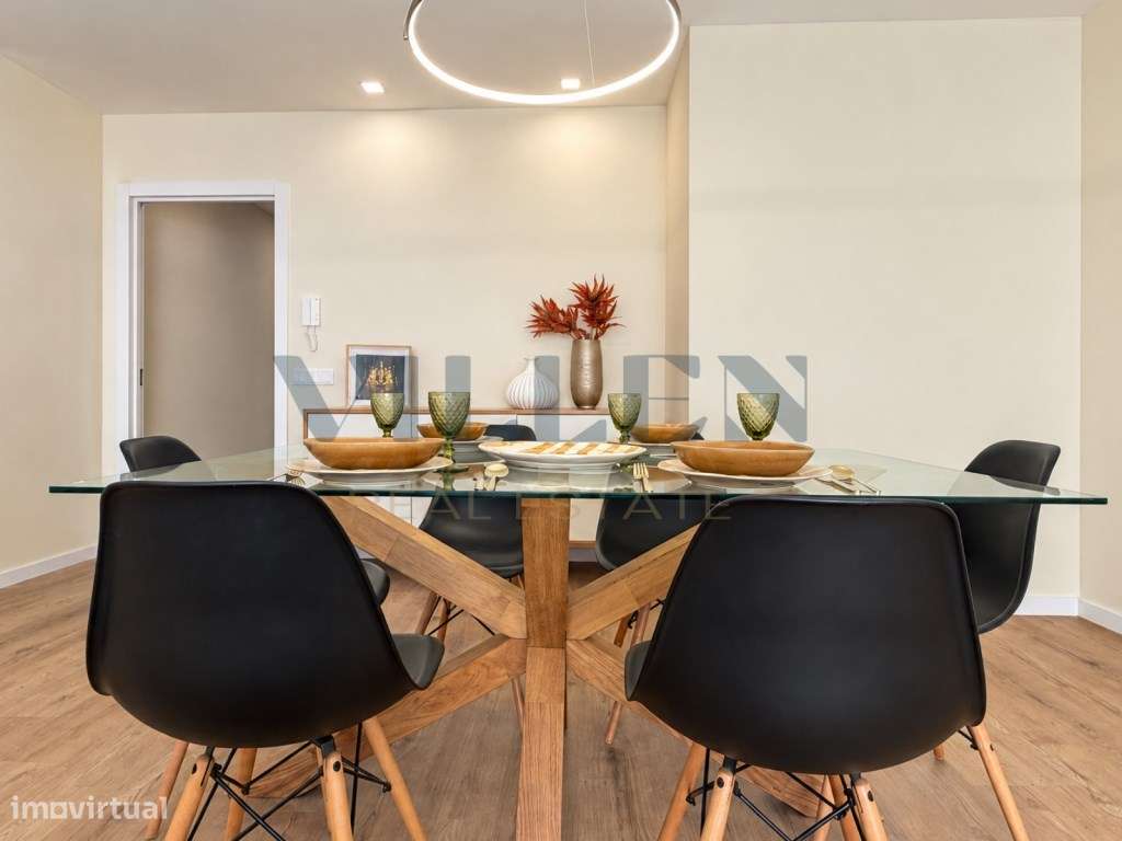 Apartamento T2 Mobilado e Equipado, com Garagem - São Romão do Coro...-7