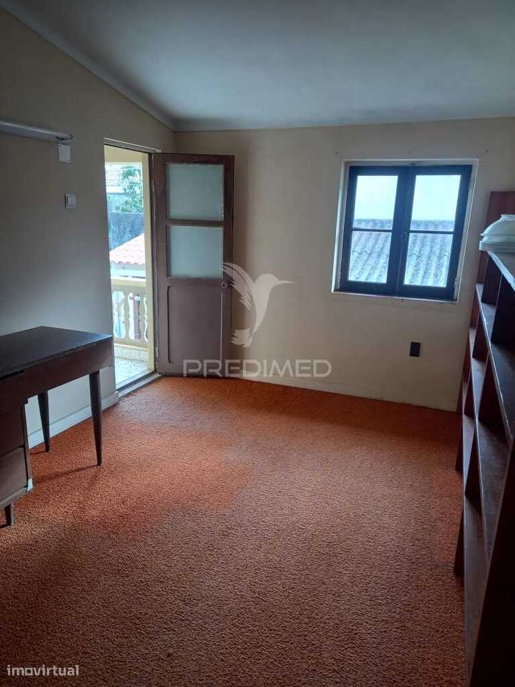 Moradia T4 na Praia da Vitória – Santa Cruz - Grande imagem: 3/32