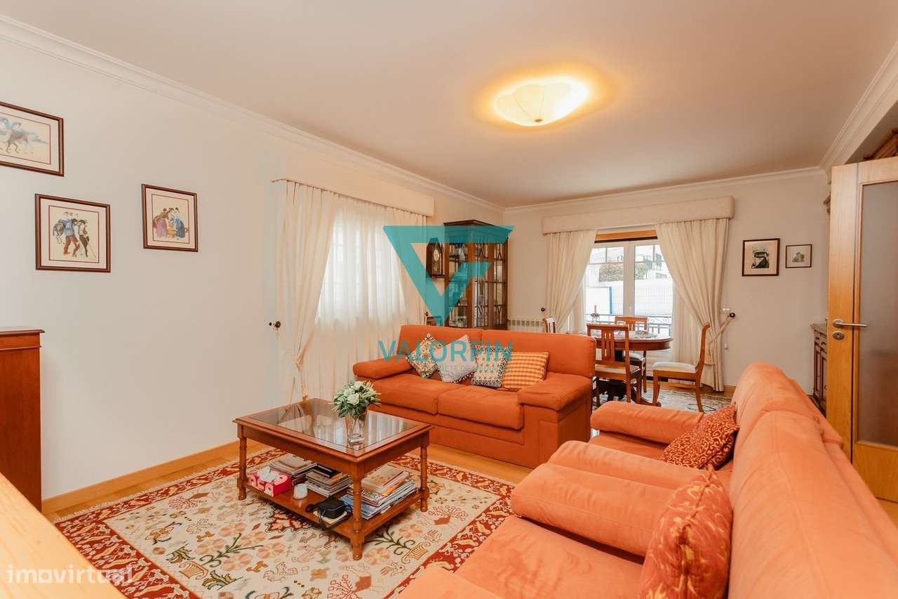 Moradia T4 - Guimarota, Leiria - Grande imagem: 4/28