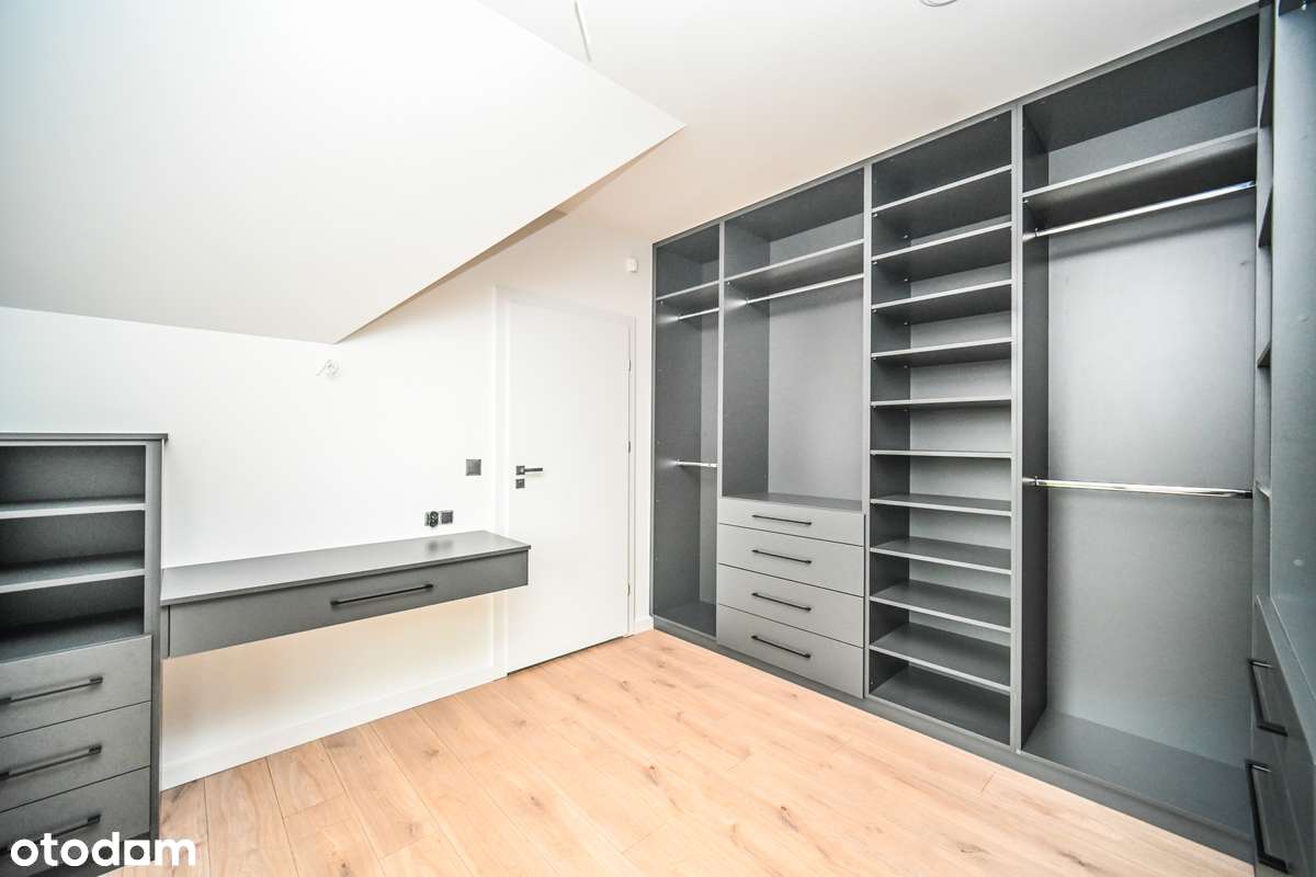 Inteligentny  dom z z widokiem i tarasem, dostępny od zaraz !-12