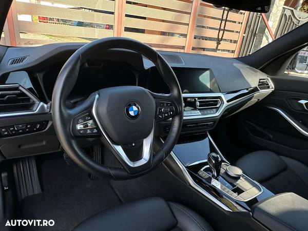 BMW Seria 3 320d Touring xDrive Aut. Sport Line - 14