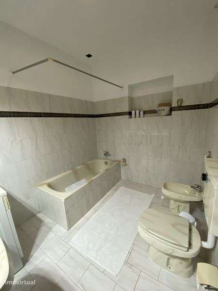 Aluga se casa T3 Fafe - Grande imagem: 4/9