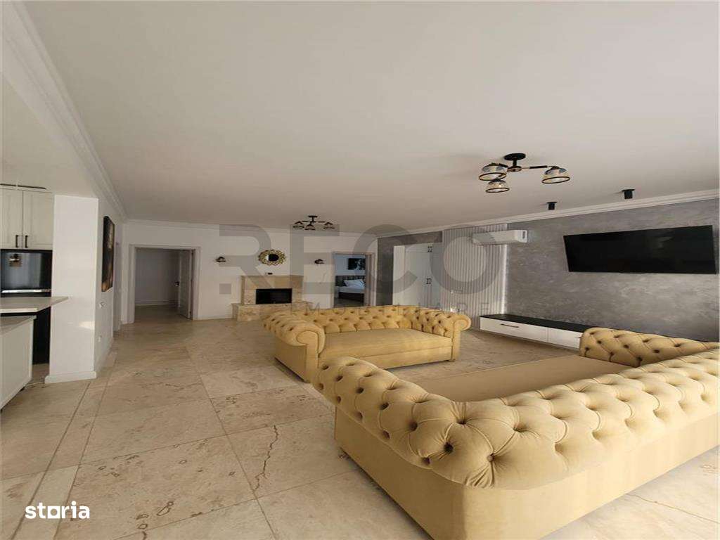 RECO Casa cu piscina - Imagine principală: 5/14