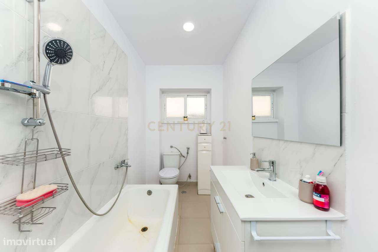 Apartamento T1 em Santo António da Caparica-10