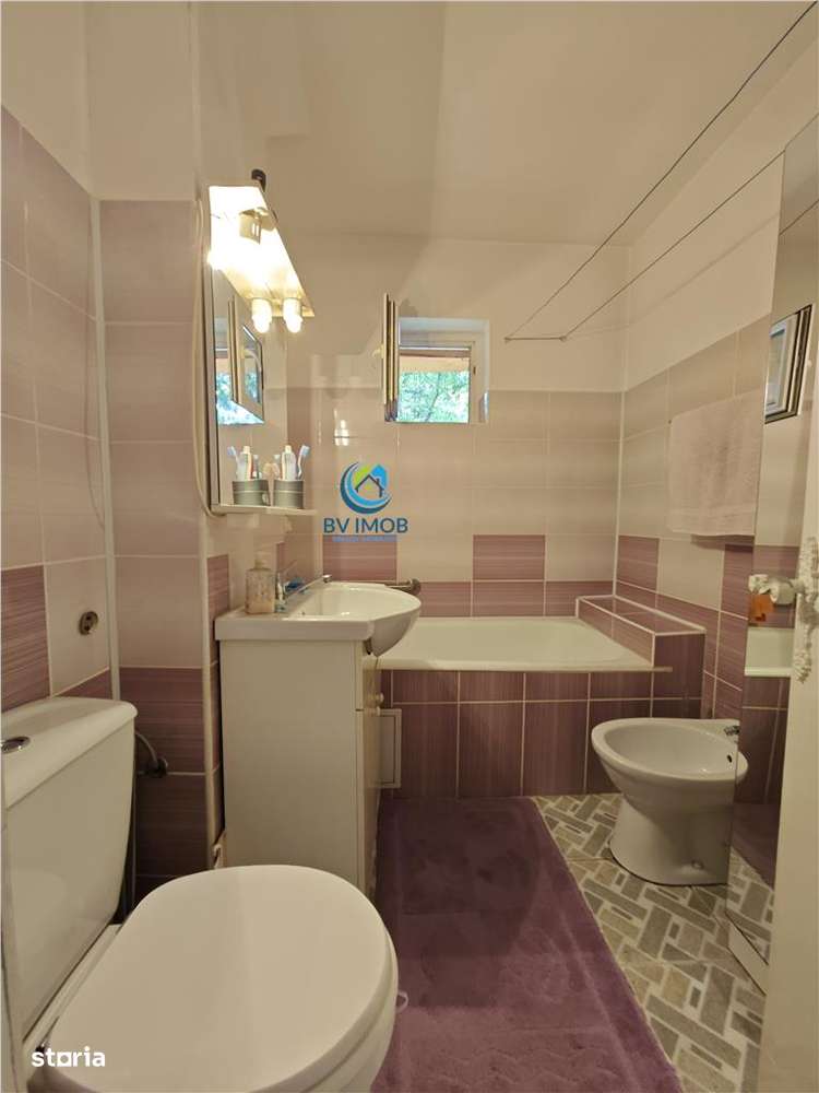 Vanzare apartament 4 camere, decomandat, zona Faget-6