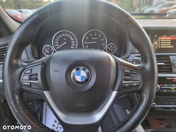 BMW X3 xDrive28i - 24