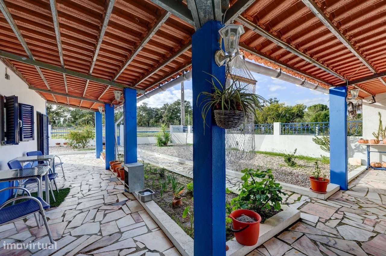 Monte de Sonho em Lavre: T5 com Piscina, Pomar e Autossuficiência Ener - Grande imagem: 2/60