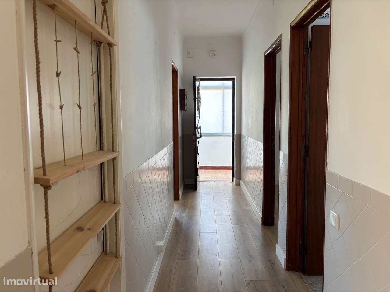 Andar de moradia T2 com amplo espaço exterior no Murtal — Parede - Grande imagem: 4/19