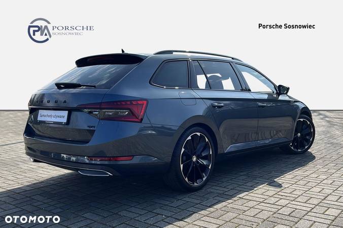 Skoda Superb 2.0 TDI SCR 4x4 Sportline DSG - 5