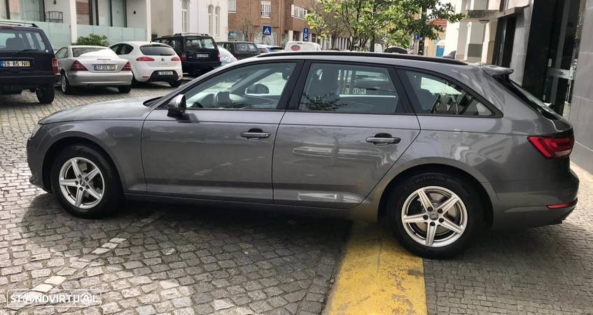 Audi A4 Avant 2.0 TDI Advance S tronic - 6