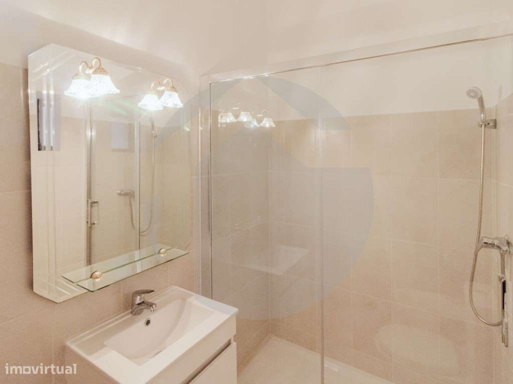 Moradia Tradicional Algarvia com 3 Quartos em Querença-14