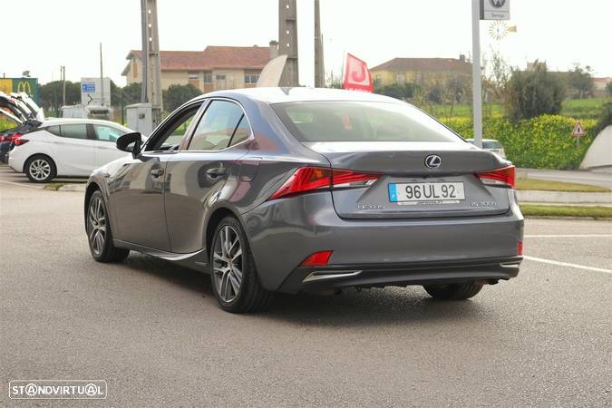 Lexus IS 300H Executive+ - 7