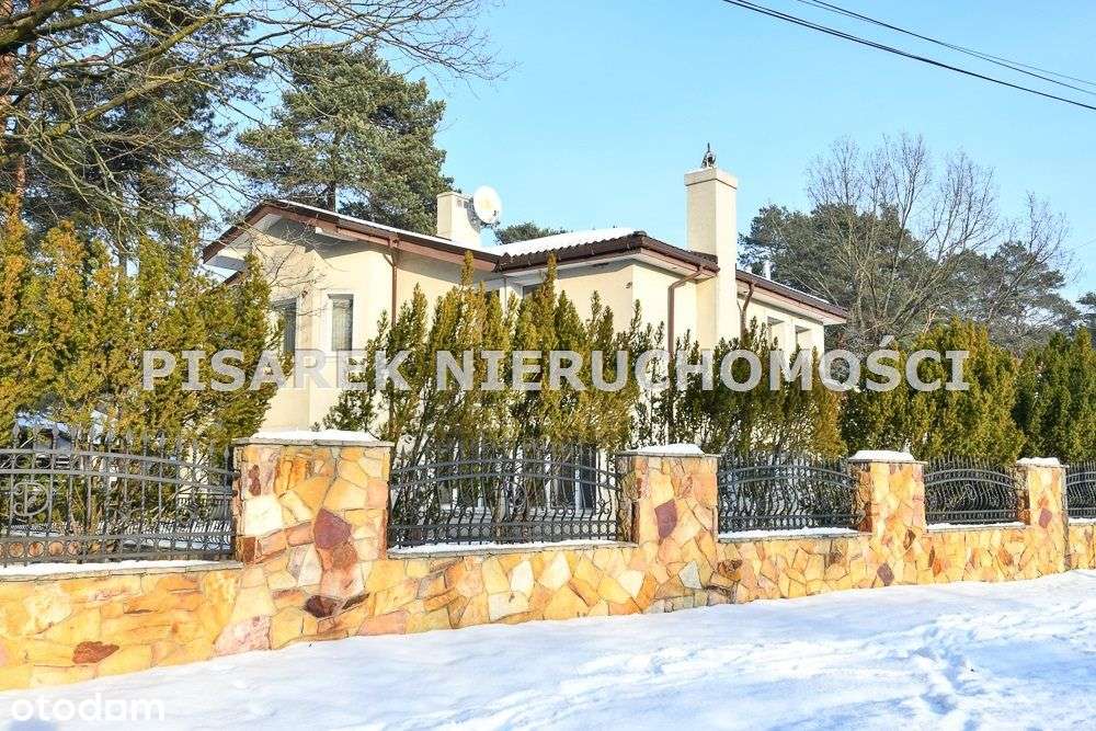 Duży komfortowy dom w Konstancinie-10