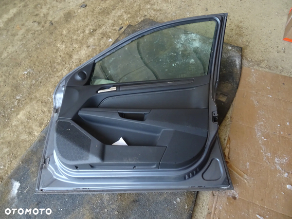 Drzwi Prawe Przód Opel Astra III H Kombi 2004 Z155 (Gołe) - 7