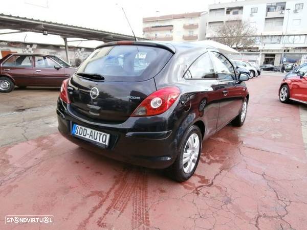 Opel Corsa - 4