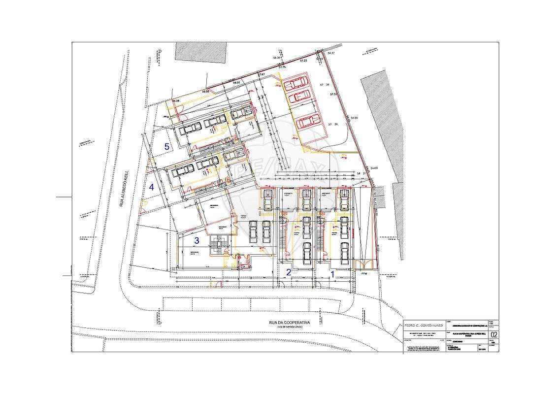 Moradia T4 para venda-45
