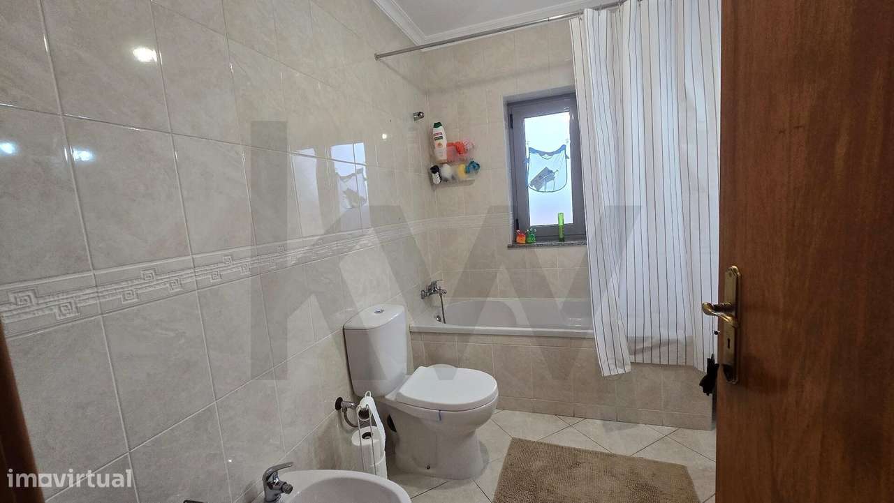 ✨ T3 Semi-Novo no Centro de Sever do Vouga — Rentabilidade Garantida e-9