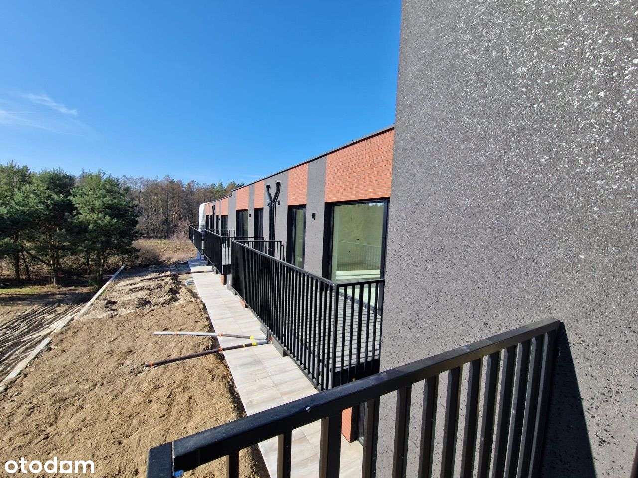 Mieszkanie z tarasem i garażem! 31C-5