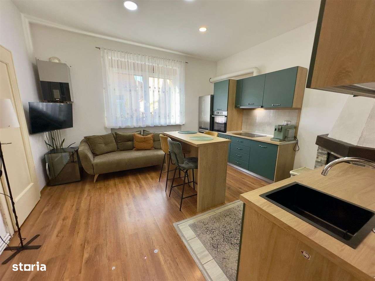 Apartament la casă – 76 mp + terasă + curte + pod mansardabil-2