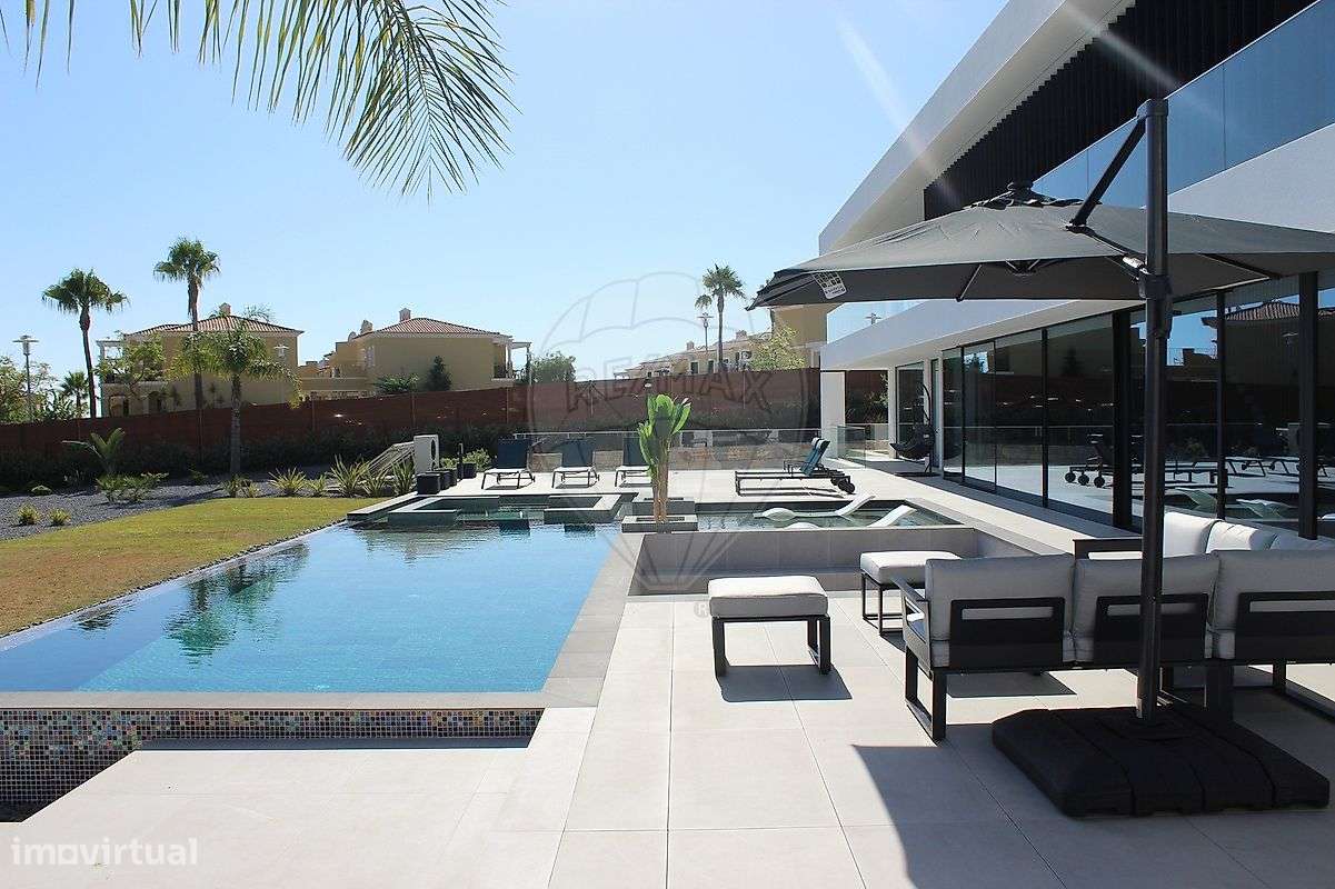 Moradia T5 para venda - Grande imagem: 5/21