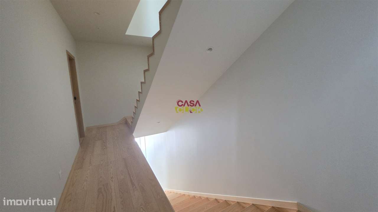 Apartamento T0 Venda em Torres Novas (Santa Maria, Salvador e Santiago-13