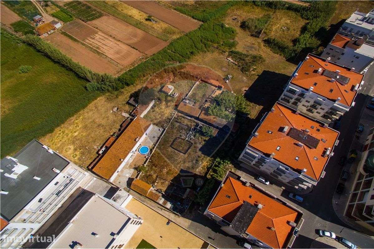 Terreno para construção na 2ªlinha da praia - Grande imagem: 4/14