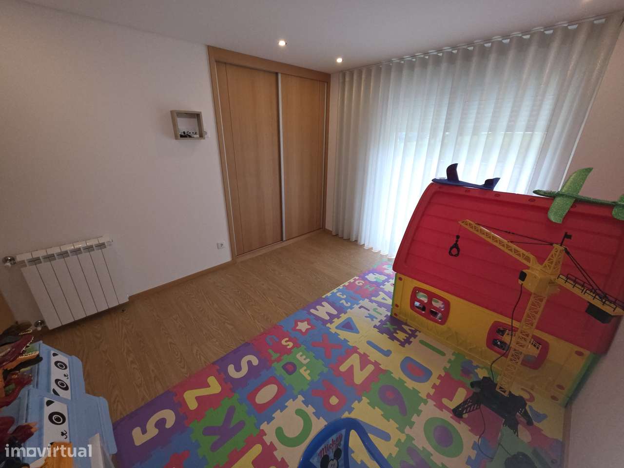 Fantástico apartamento T3 com terraço nos Passionistas-25