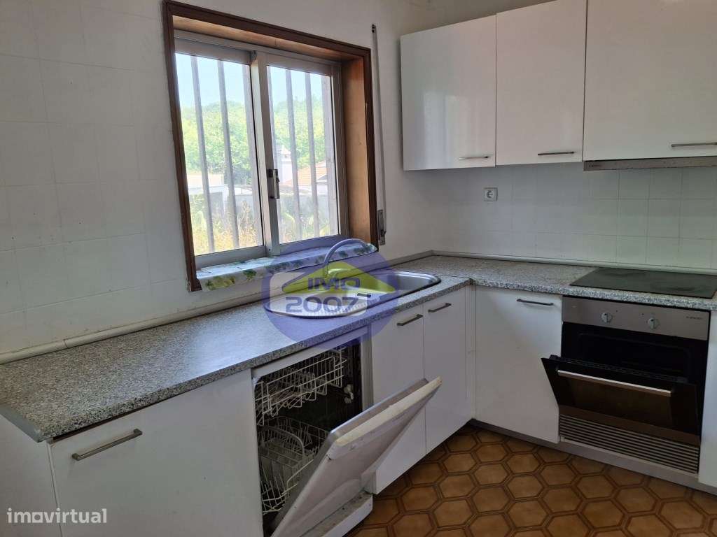 Moradia T3 em Miramar-7