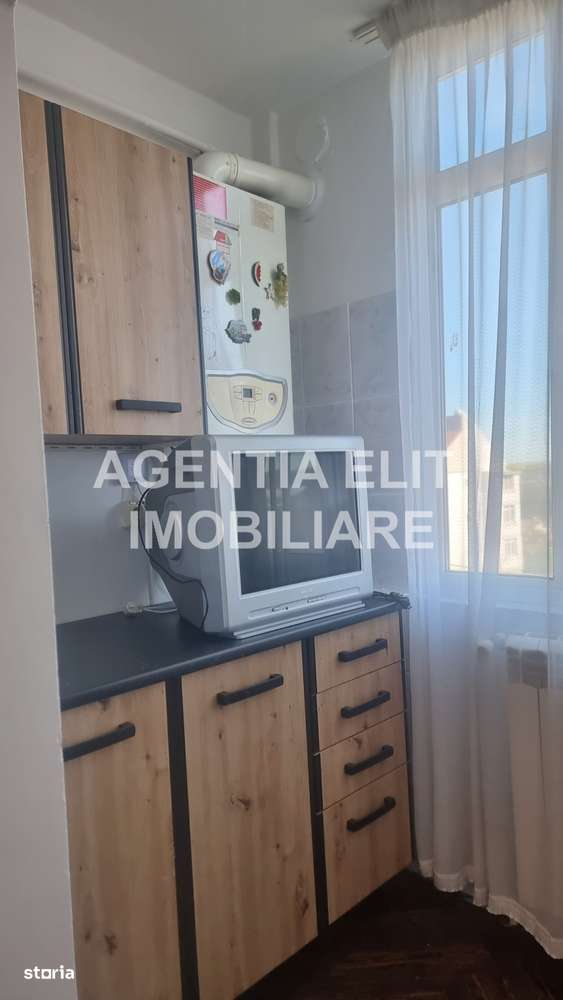 Apartament 2 camere, zona Donici-4