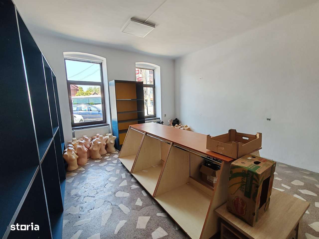 Spatiu comercial de inchiriat - Imagine principală: 1/5