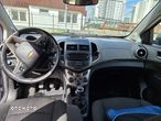 Chevrolet Aveo 1.6 LTZ - 6