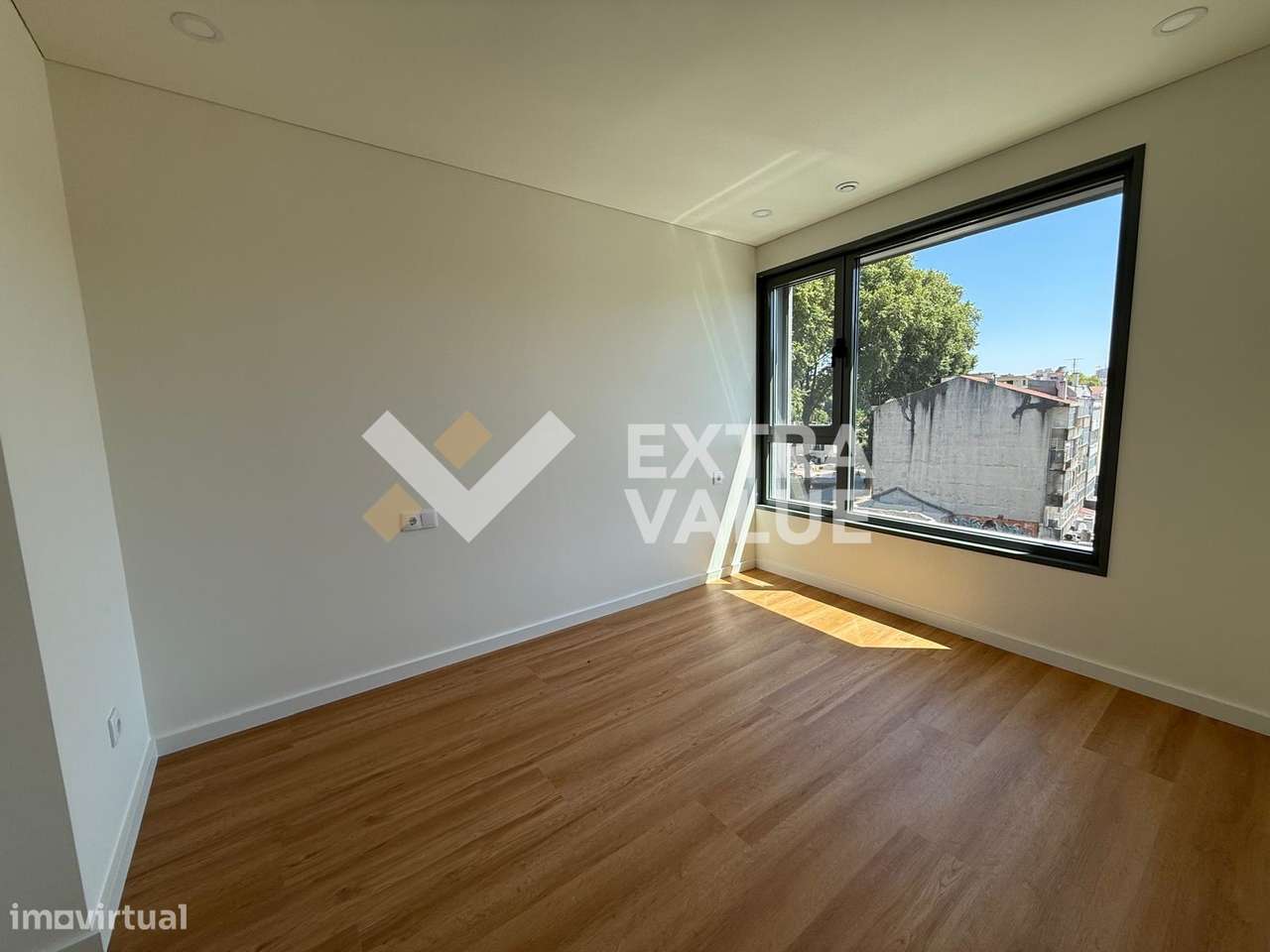 Apartamento T1+1 Venda em Paranhos,Porto-25