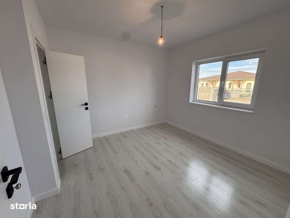 TOATE UTILITATILE , POZITIE EXCELENTA, NOUL LIDL - Imagine principală: 4/8