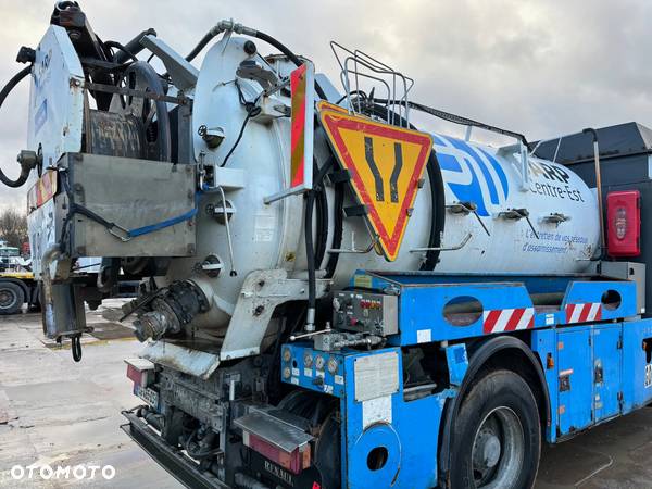 Renault WUKO RIVARD 8500 l - 23