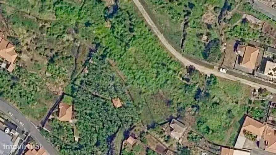 Terreno em S. Cruz com Projeto Aprovado Construção de 20 Apartamentos-0