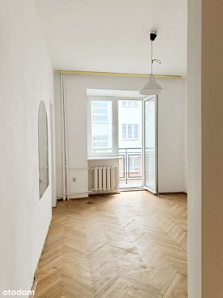 Okazja inwestycyjna:Kawalerka z osobną sypialnią i BALKONEM# KAMIENICA-0