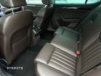 Skoda Superb 2.0 TDI L&K DSG - 10