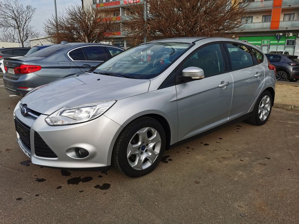 Ford Focus MK3 [2010 - 2018] 1.6 TDCI DPF Silver Magic 2013