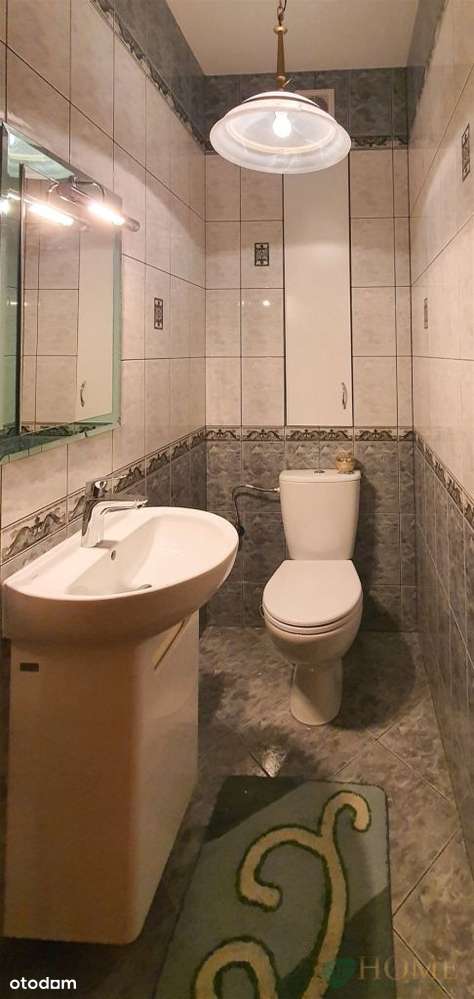 Trzy-pokojowe z dwoma balkonami.-8