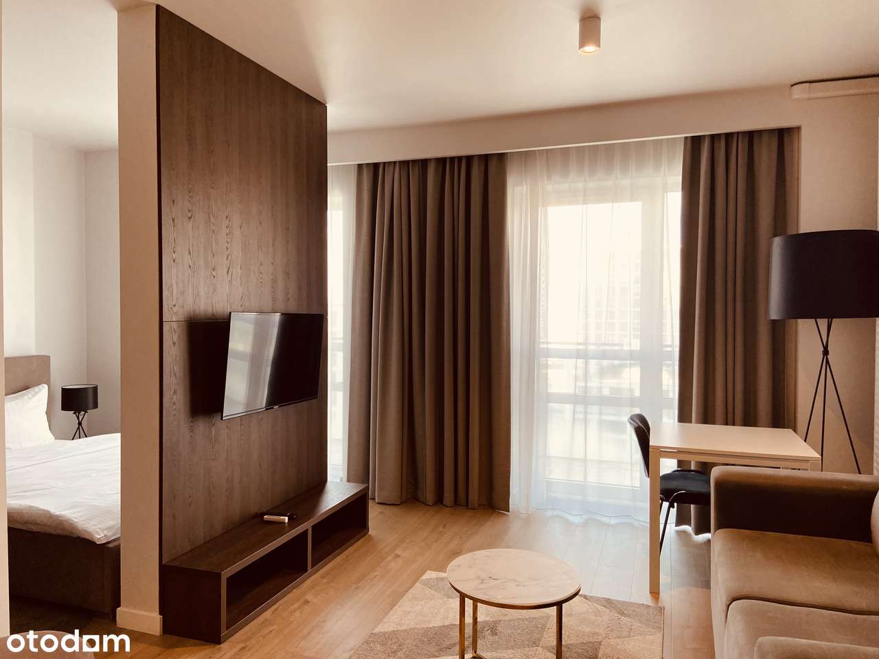 Apartament Platinum Towers ! Grzybowska ! Centrum ! Metro ! wieża A-1