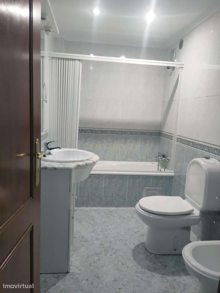 Apartamento T2 em Quinta do Conde, Sesimbra-4