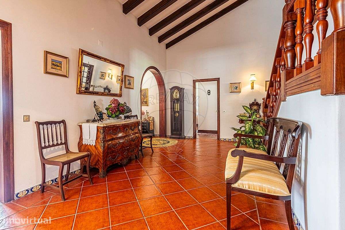 Moradia T4 para venda-12