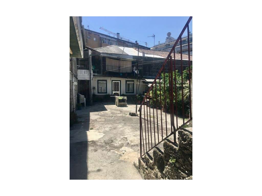 Prédios no Centro da Cidade-32