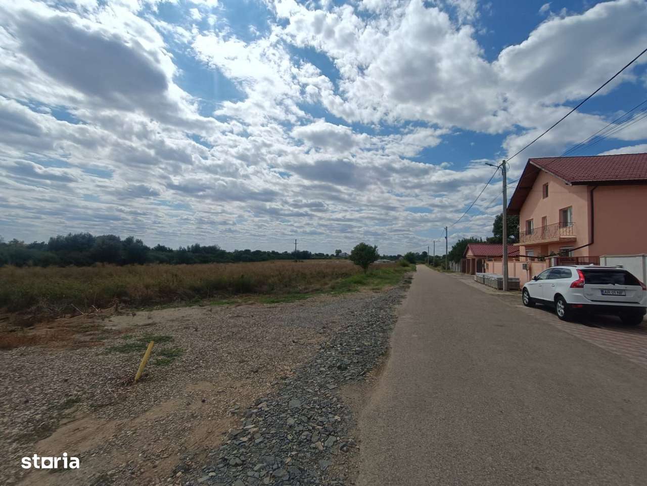 Descoperă o oportunitate rară: Teren intravilan- 2.000 mp în Zădăreni - Imagine principală: 3/15