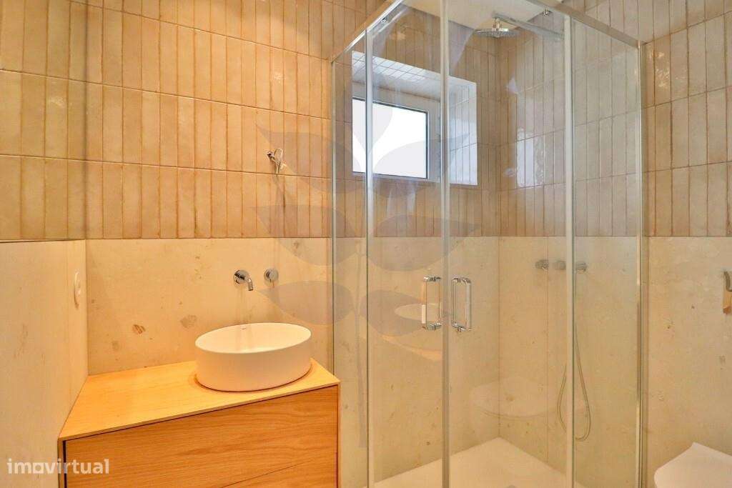 Apartamento T3 Totalmente Renovado no Centro da Cidade ✨-18