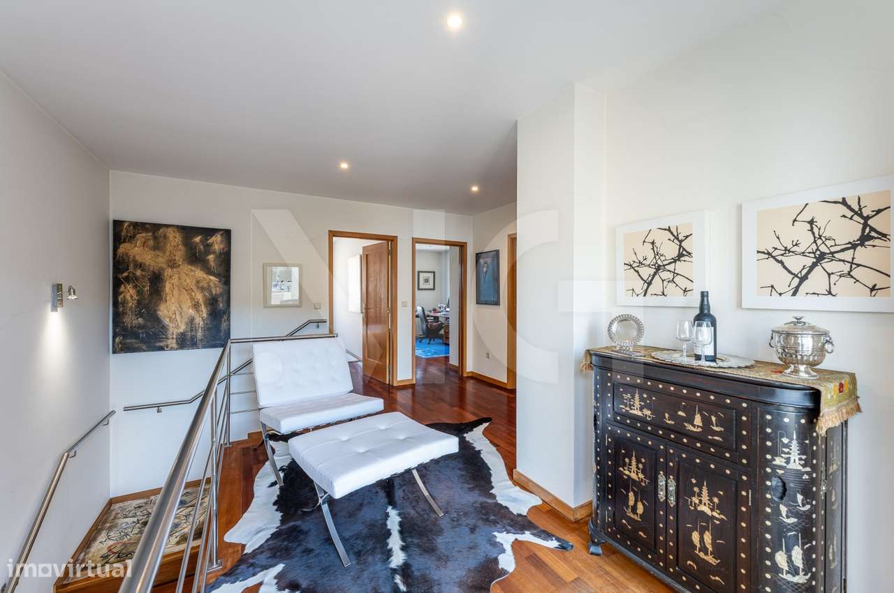 T3 Duplex com Terraço, Vistas Mar e Garagem Fechada na Madalena - Gaia-20