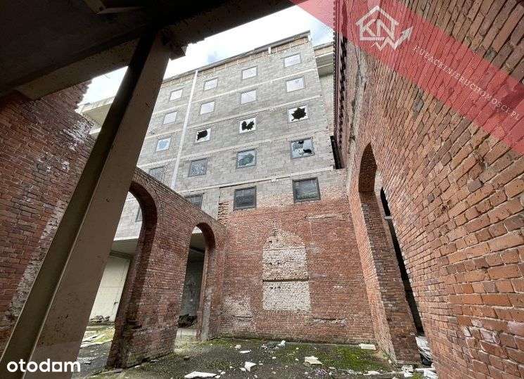 Kompleks dwóch budynków hotelowych w centrum - Pełny obrazek: 4/20