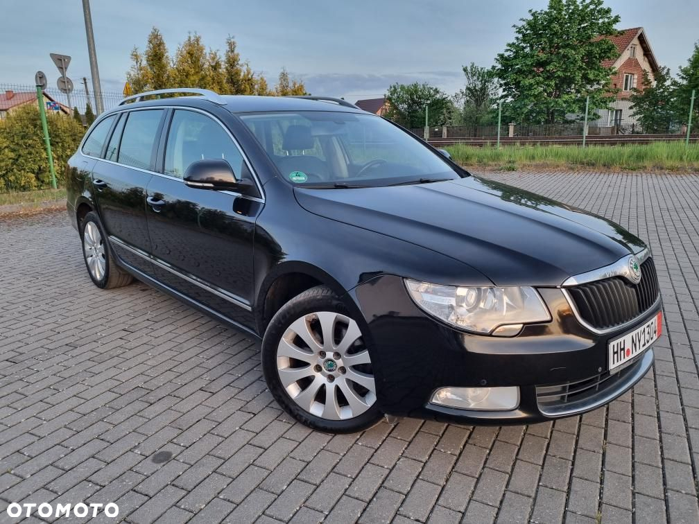 Skoda Superb 2.0 TDI DSG Elegance - 10