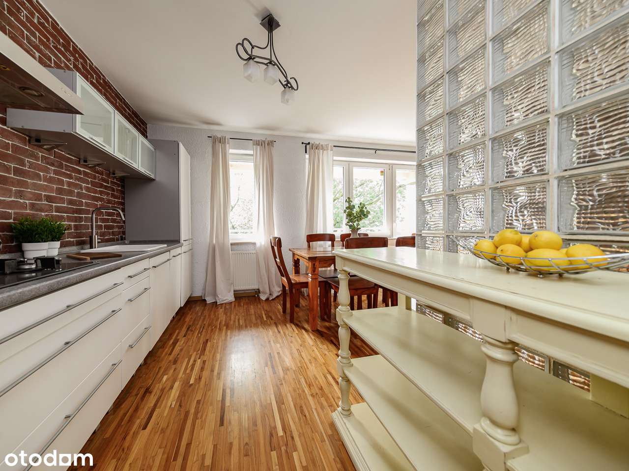 Centrum 20 min, Przy Parku, duży balkon, miejsce garażowe, komórka lok-1